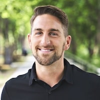 Jeremy Hulls, Marketer at Family Destinations Guide.